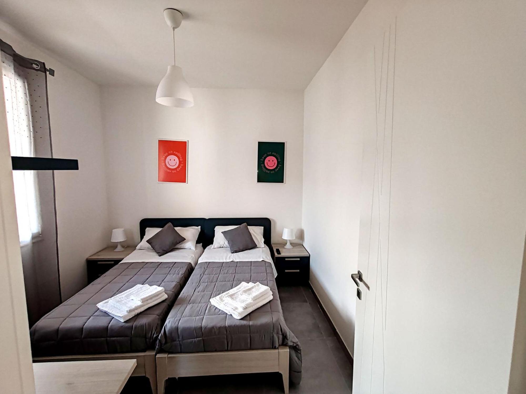 La Dama Di Loto Appartement Lecce Buitenkant foto